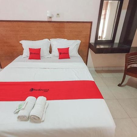 Reddoorz At Pujon Malang Hotel Бату Екстериор снимка