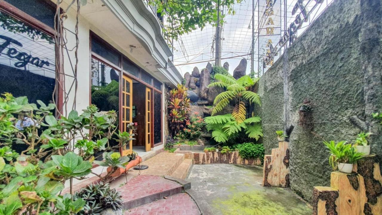 Reddoorz At Pujon Malang Hotel Бату Екстериор снимка