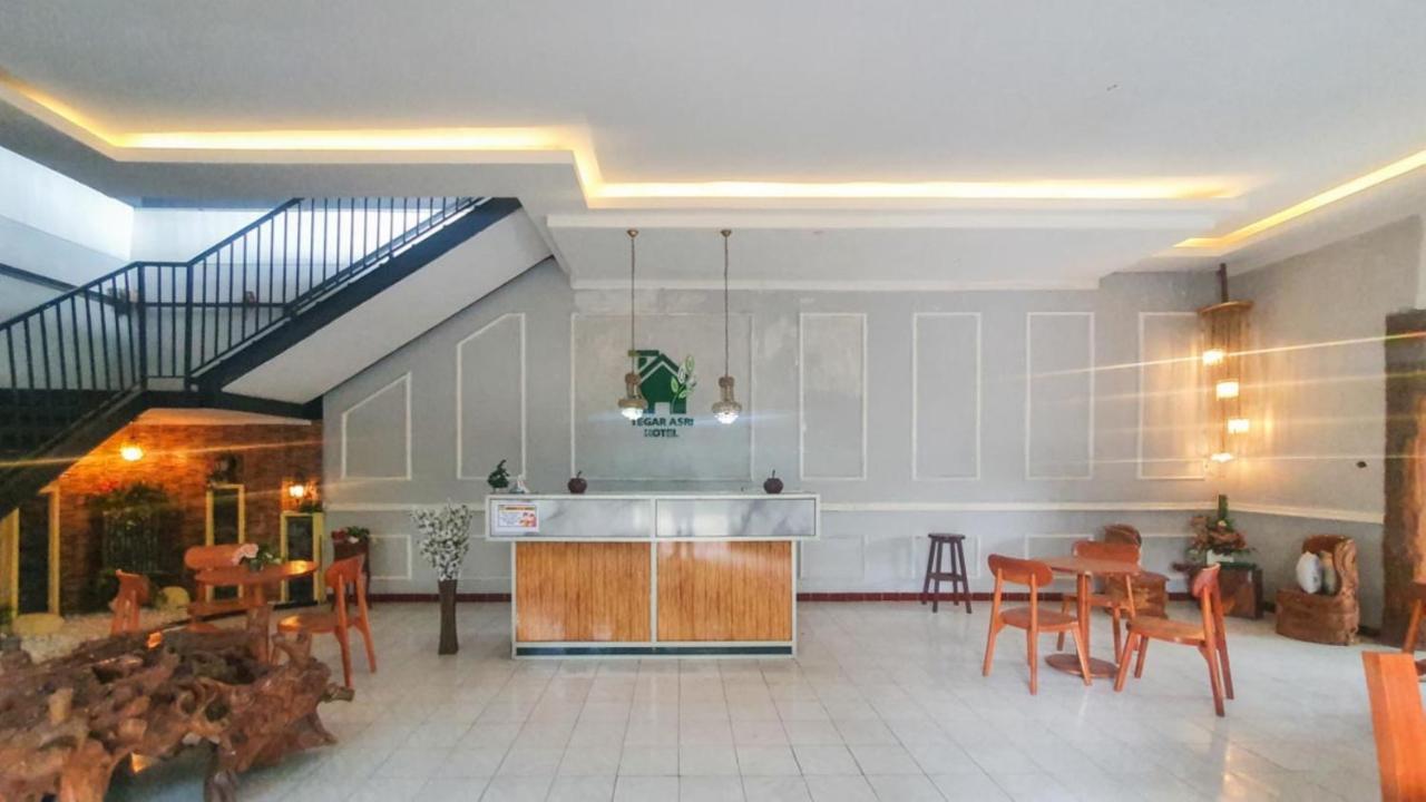 Reddoorz At Pujon Malang Hotel Бату Екстериор снимка
